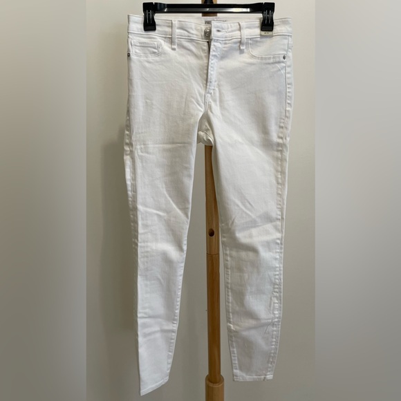 Abercrombie Fitch Jeans Nwt Abercrombie Fitch White Harper Low Rise Super Skinny Jeans